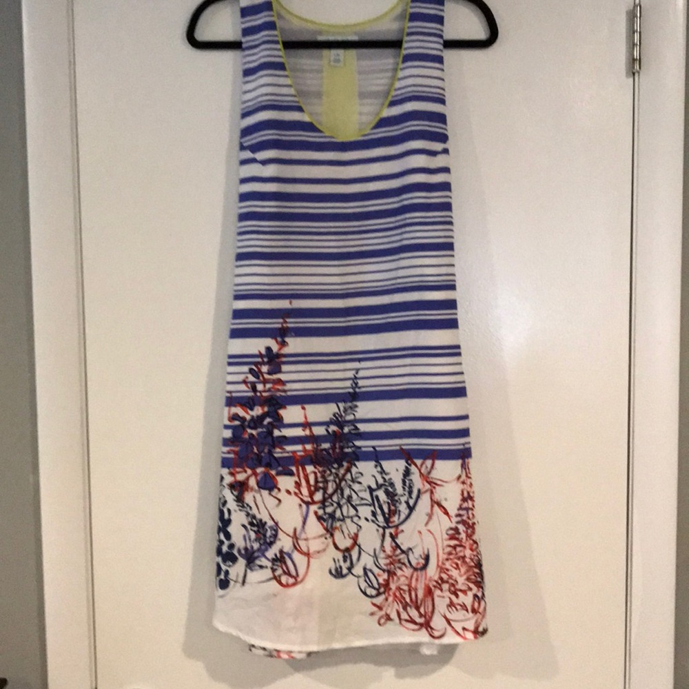 Charlie Jade Dress Size L